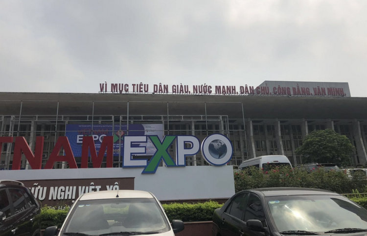 湖南银娱优越会旅行河内国际商业展  耐磨陶瓷产品拓展越南市场